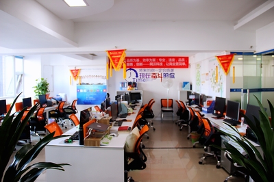 重慶網沃網絡科技 專業網絡設備銷售與解決方案提供商